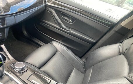 BMW 5 серия, 2016 год, 2 550 000 рублей, 10 фотография