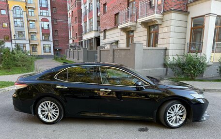 Toyota Camry, 2018 год, 3 000 000 рублей, 3 фотография