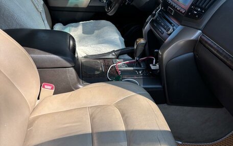 Toyota Land Cruiser 200, 2010 год, 2 550 000 рублей, 8 фотография