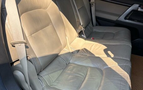 Toyota Land Cruiser 200, 2010 год, 2 550 000 рублей, 9 фотография