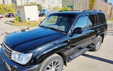 Toyota Land Cruiser 100 рестайлинг 2, 2006 год, 2 190 000 рублей, 9 фотография
