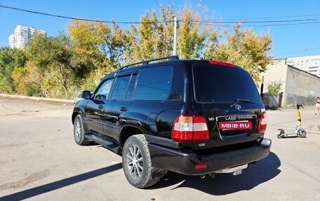 Toyota Land Cruiser 100 рестайлинг 2, 2006 год, 2 190 000 рублей, 7 фотография