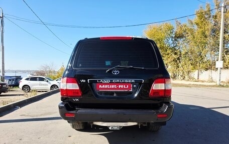 Toyota Land Cruiser 100 рестайлинг 2, 2006 год, 2 190 000 рублей, 6 фотография