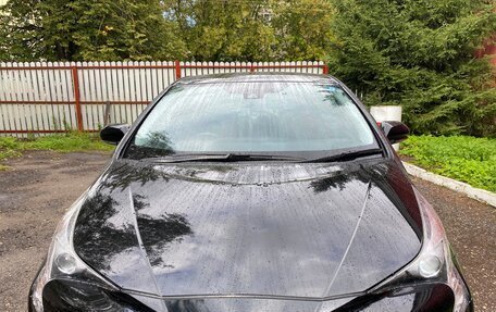 Toyota Prius IV XW50, 2016 год, 1 650 000 рублей, 13 фотография
