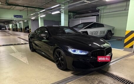 BMW 8 серия, 2021 год, 7 800 000 рублей, 2 фотография
