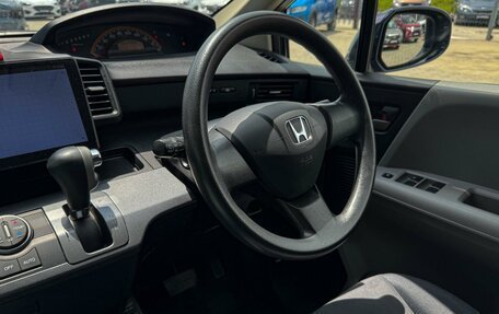 Honda Freed I, 2010 год, 979 000 рублей, 17 фотография