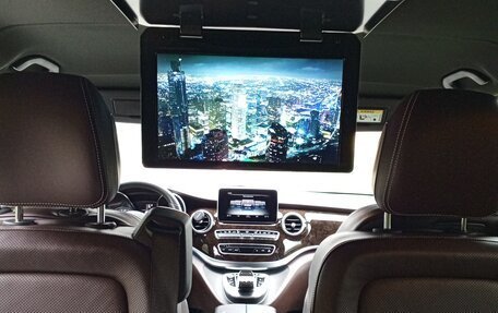 Mercedes-Benz V-Класс, 2018 год, 5 950 000 рублей, 16 фотография