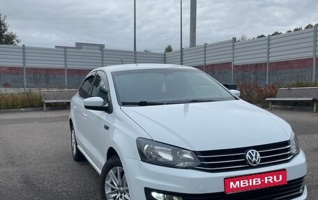 Volkswagen Polo VI (EU Market), 2015 год, 590 000 рублей, 1 фотография