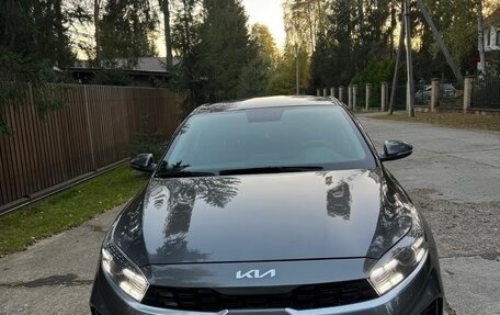 KIA Cerato IV, 2022 год, 2 400 000 рублей, 2 фотография