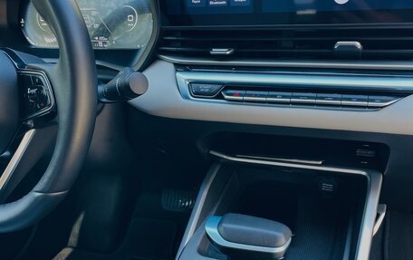 Geely Emgrand, 2023 год, 1 450 000 рублей, 8 фотография