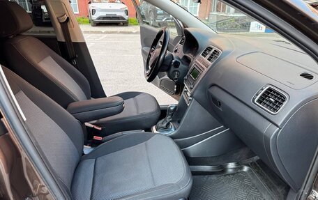 Volkswagen Polo VI (EU Market), 2015 год, 1 190 000 рублей, 18 фотография