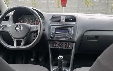 Volkswagen Polo VI (EU Market), 2015 год, 590 000 рублей, 7 фотография