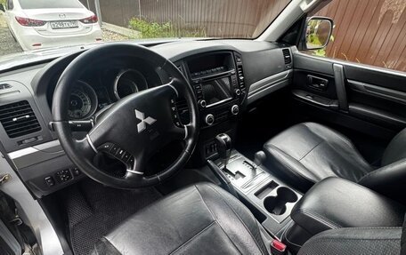Mitsubishi Pajero IV, 2010 год, 1 800 000 рублей, 5 фотография