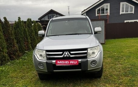 Mitsubishi Pajero IV, 2010 год, 1 800 000 рублей, 8 фотография