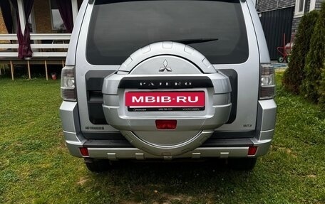 Mitsubishi Pajero IV, 2010 год, 1 800 000 рублей, 9 фотография