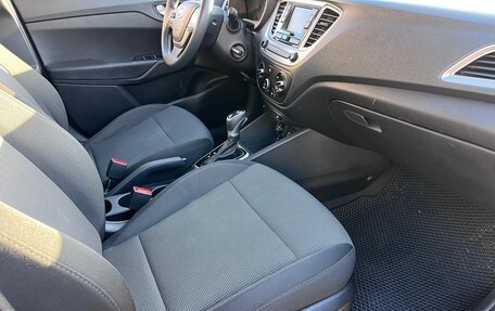 Hyundai Solaris II рестайлинг, 2020 год, 1 350 000 рублей, 8 фотография