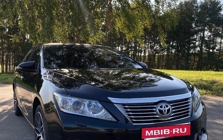 Toyota Camry, 2013 год, 1 650 000 рублей, 3 фотография