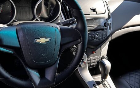 Chevrolet Cruze II, 2014 год, 650 000 рублей, 3 фотография