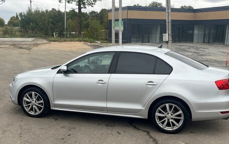 Volkswagen Jetta VI, 2013 год, 890 000 рублей, 3 фотография