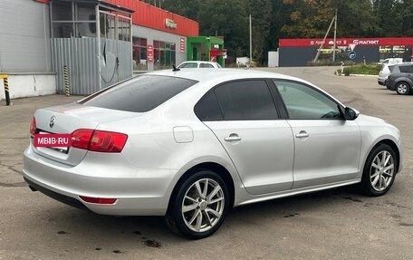 Volkswagen Jetta VI, 2013 год, 890 000 рублей, 5 фотография