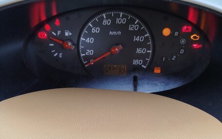 Nissan March III, 2002 год, 330 000 рублей, 6 фотография
