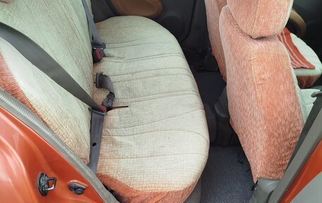 Nissan March III, 2002 год, 330 000 рублей, 8 фотография