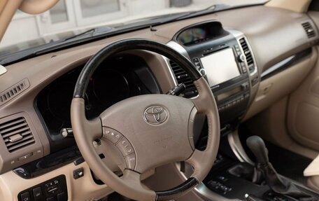 Toyota Land Cruiser Prado 120 рестайлинг, 2008 год, 2 415 000 рублей, 11 фотография