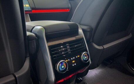 Land Rover Range Rover IV рестайлинг, 2025 год, 26 590 000 рублей, 20 фотография