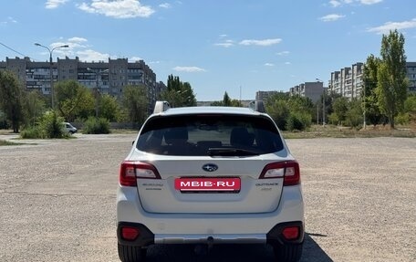 Subaru Outback IV рестайлинг, 2018 год, 2 300 000 рублей, 6 фотография
