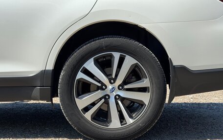 Subaru Outback IV рестайлинг, 2018 год, 2 300 000 рублей, 17 фотография