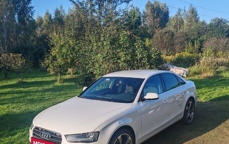 Audi A4, 2012 год, 1 330 000 рублей, 6 фотография