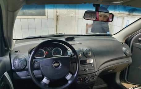 Chevrolet Aveo III, 2010 год, 450 000 рублей, 4 фотография