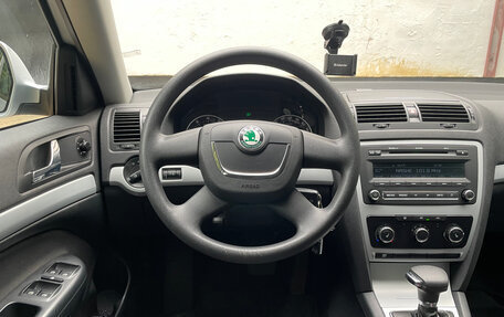 Skoda Octavia, 2011 год, 1 190 000 рублей, 10 фотография