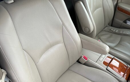 Lexus RX II рестайлинг, 2004 год, 1 000 000 рублей, 23 фотография