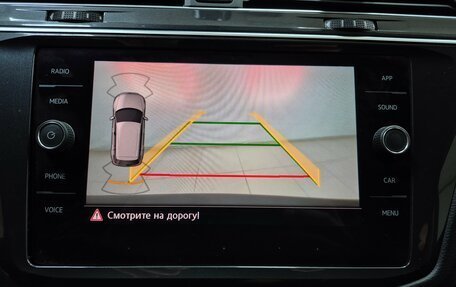 Volkswagen Tiguan II, 2018 год, 2 695 000 рублей, 26 фотография
