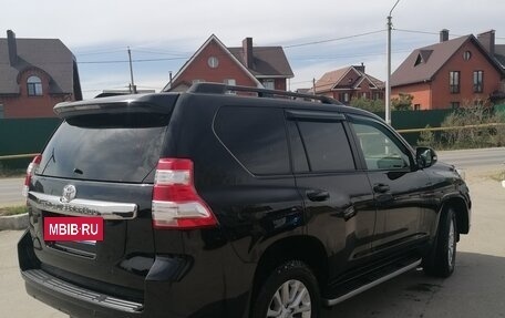 Toyota Land Cruiser Prado 150 рестайлинг 2, 2014 год, 3 050 000 рублей, 4 фотография