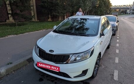 KIA Rio III рестайлинг, 2012 год, 800 000 рублей, 11 фотография