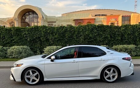 Toyota Camry, 2021 год, 3 150 000 рублей, 2 фотография