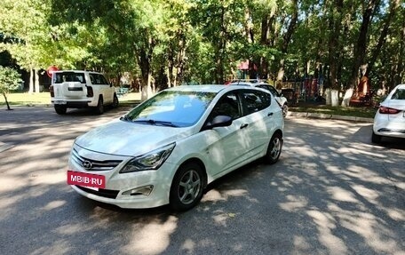 Hyundai Solaris II рестайлинг, 2016 год, 950 000 рублей, 14 фотография