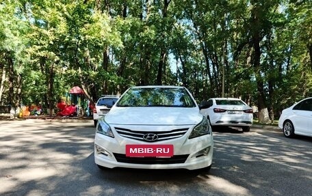 Hyundai Solaris II рестайлинг, 2016 год, 950 000 рублей, 13 фотография