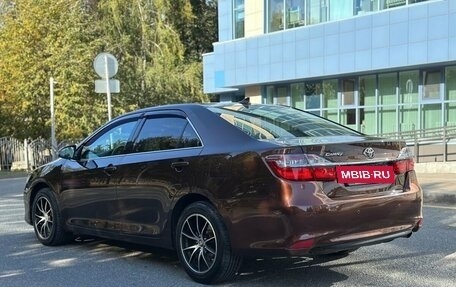 Toyota Camry, 2017 год, 1 820 000 рублей, 4 фотография