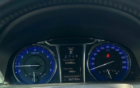 Toyota Camry, 2017 год, 1 820 000 рублей, 18 фотография