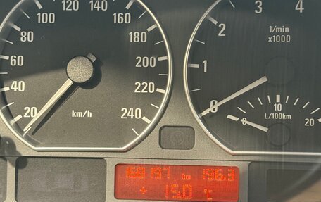 BMW 3 серия, 2004 год, 1 200 000 рублей, 17 фотография