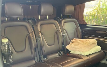 Mercedes-Benz V-Класс, 2018 год, 6 500 000 рублей, 11 фотография