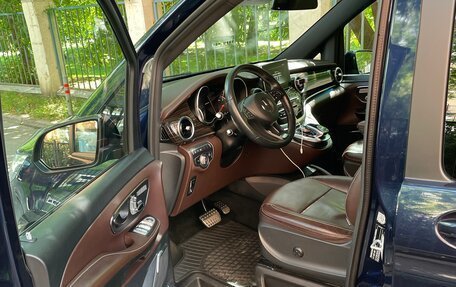 Mercedes-Benz V-Класс, 2018 год, 6 500 000 рублей, 8 фотография