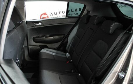 KIA Sportage IV рестайлинг, 2018 год, 2 199 000 рублей, 9 фотография