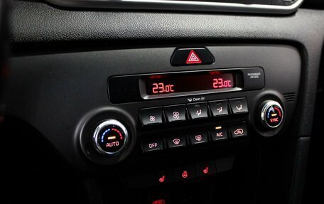 KIA Sportage IV рестайлинг, 2018 год, 2 199 000 рублей, 15 фотография