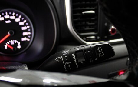 KIA Sportage IV рестайлинг, 2018 год, 2 199 000 рублей, 11 фотография