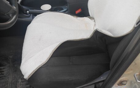 Toyota Corolla, 2004 год, 550 000 рублей, 9 фотография