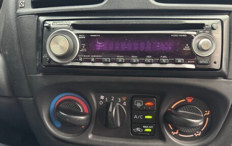 Nissan Almera, 2004 год, 399 999 рублей, 29 фотография